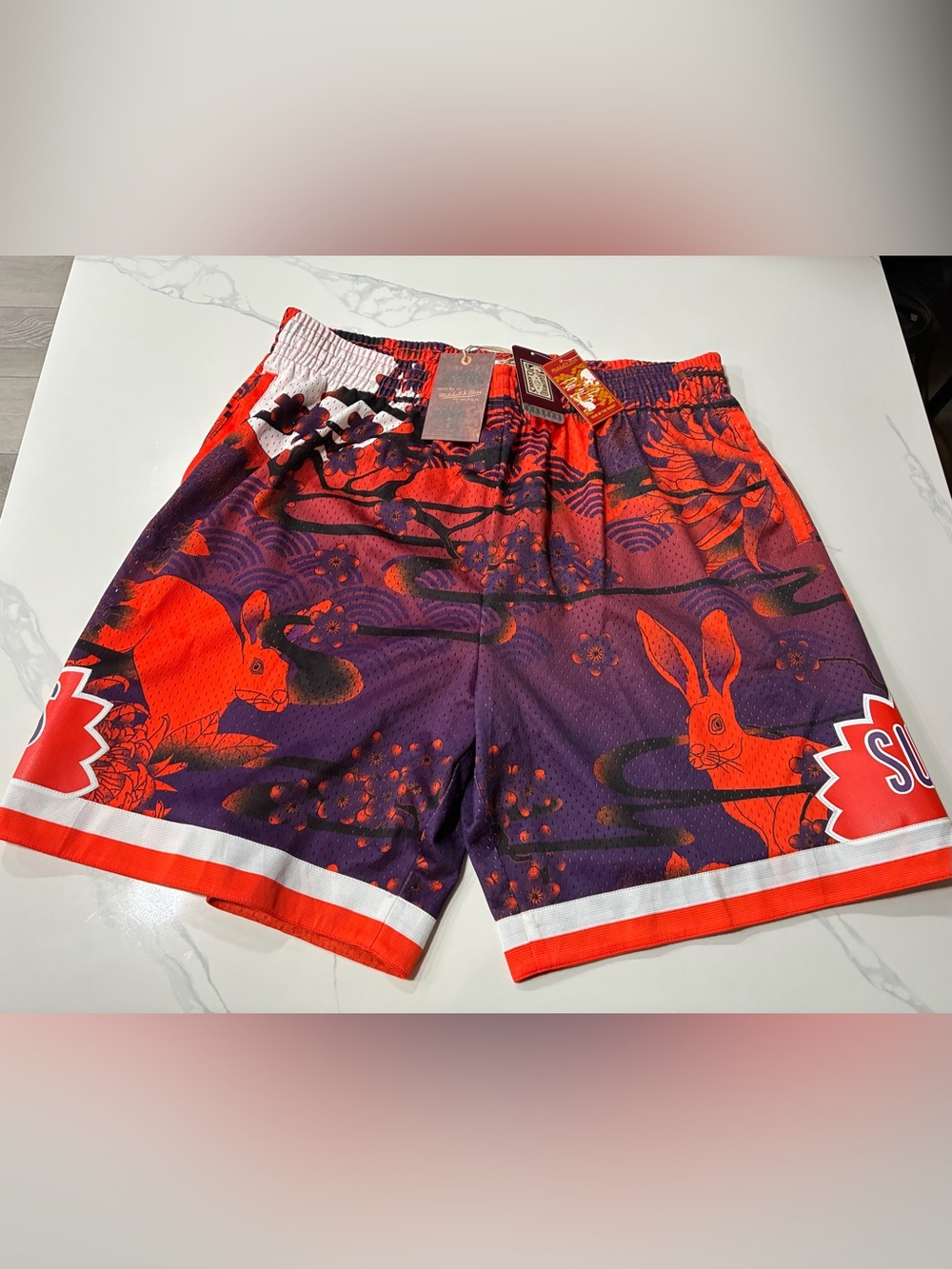 Phoenix Suns Mitchell & Ness Men’s Lunar New Year Shorts (2XL) Retails for $115